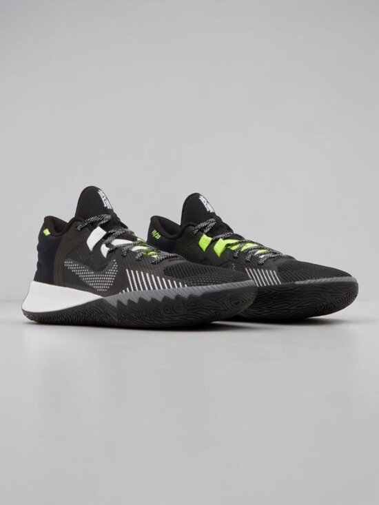 Nike Kyrie Flytrap V Mens Basketball Shoes Size 10.5 Black/White (NEW) main image 4